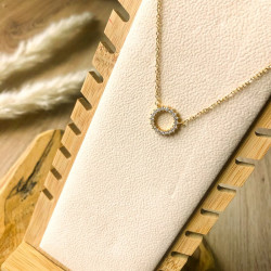 Collier jessica sur son support