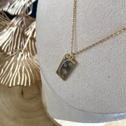 Collier doré rectangle