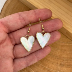 Boucles d'oreilles dorées...