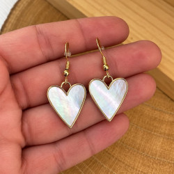 Boucles d'oreilles dorées...