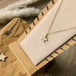 Collier lotus sur support 2